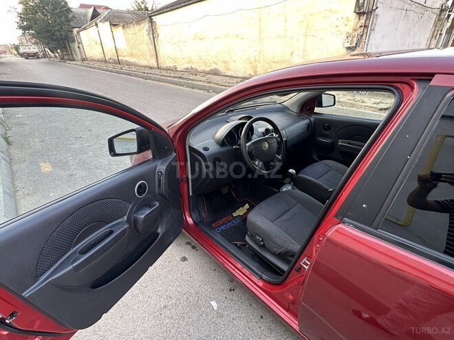 Chevrolet Aveo-12
