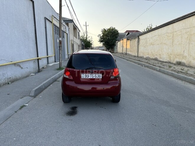 Chevrolet Aveo-8