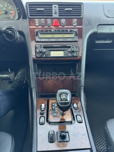 Mercedes C 230 2000, 321,000 km - 2.3 l - Saatlı