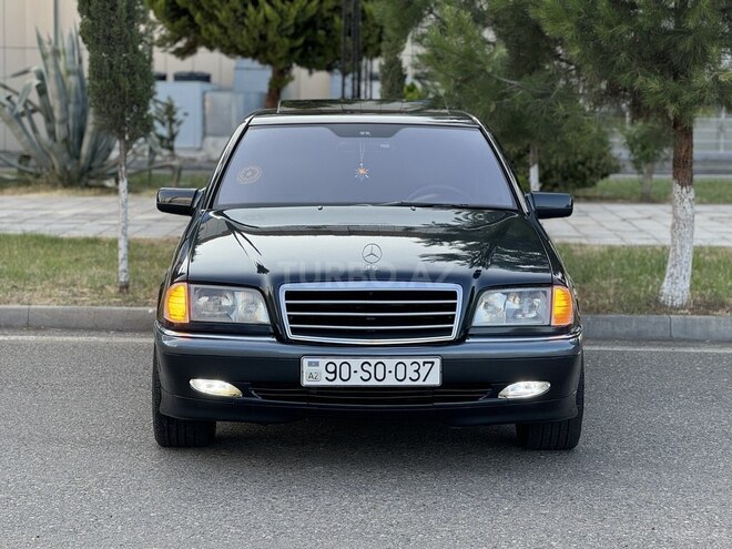 Mercedes C 230 2000, 321,000 km - 2.3 l - Saatlı