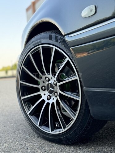 Mercedes C 230 2000, 321,000 km - 2.3 l - Saatlı