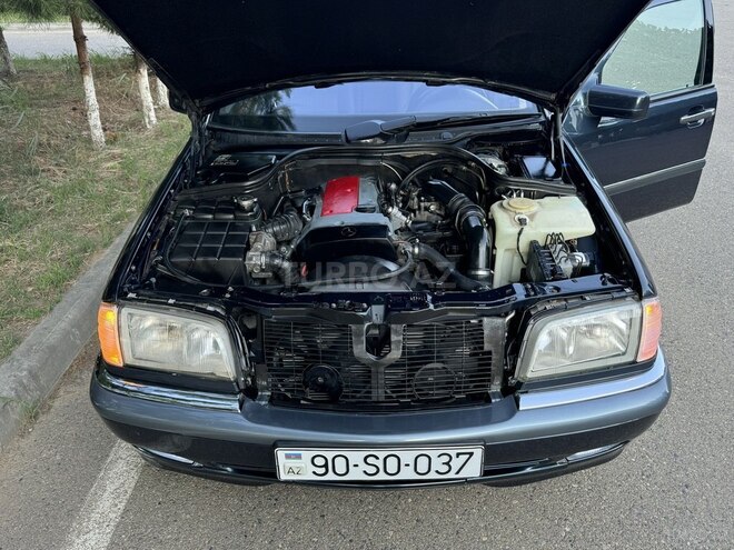 Mercedes C 230 2000, 321,000 km - 2.3 l - Saatlı