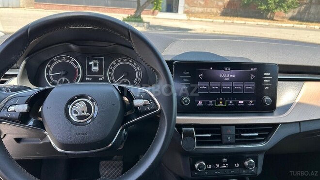 Skoda Kamiq 2023, 63,000 km - 1.6 л - Bakı
