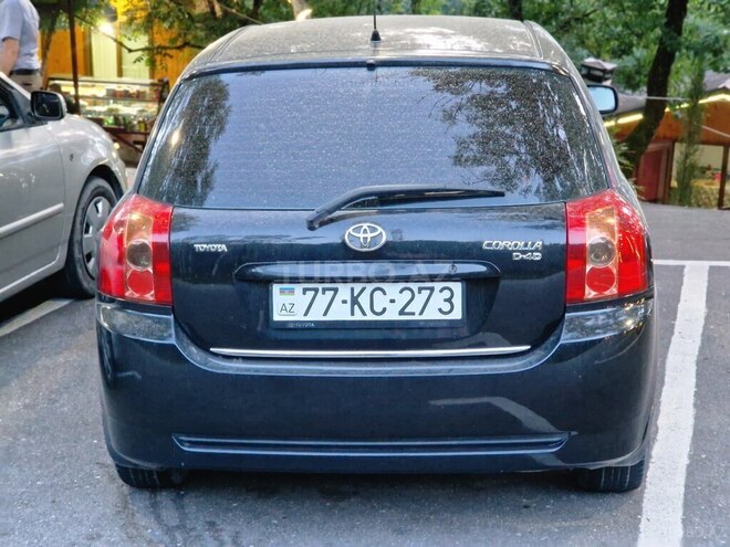Toyota Corolla 2005, 255,000 km - 1.4 l - Bakı