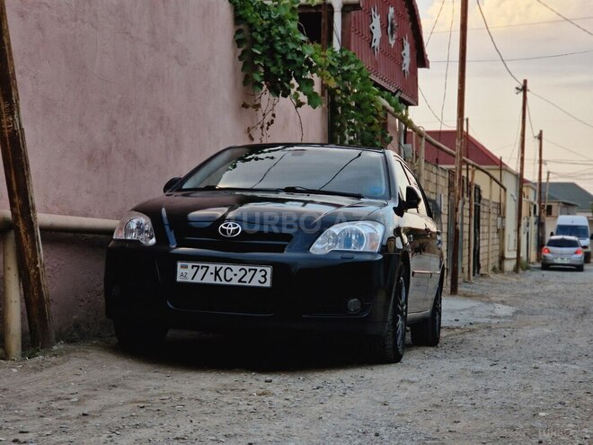 Toyota Corolla 2005, 255,000 km - 1.4 l - Bakı