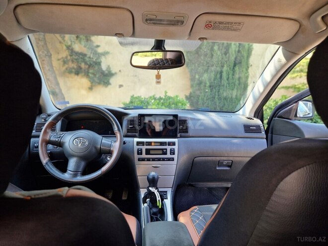 Toyota Corolla 2005, 255,000 km - 1.4 l - Bakı
