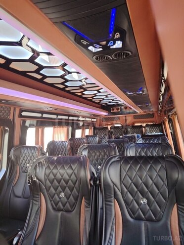 Mercedes Sprinter 316 2016, 374,000 km - 2.7 l - Naxçıvan