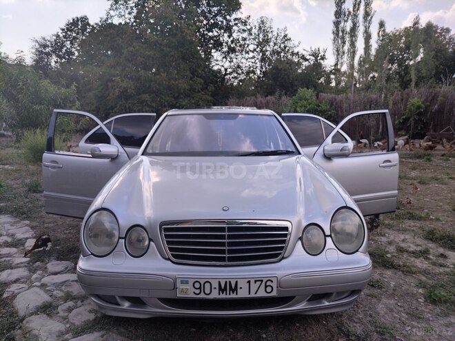 Mercedes E 270 2000, 398,000 km - 2.7 l - Şəki