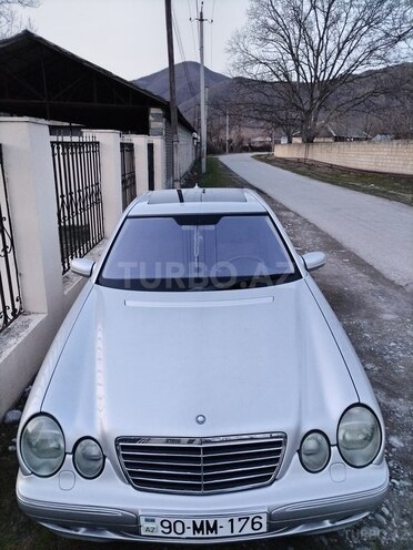 Mercedes E 270 2000, 398,000 km - 2.7 l - Şəki