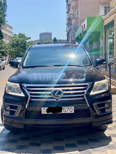 Lexus LX 570-1