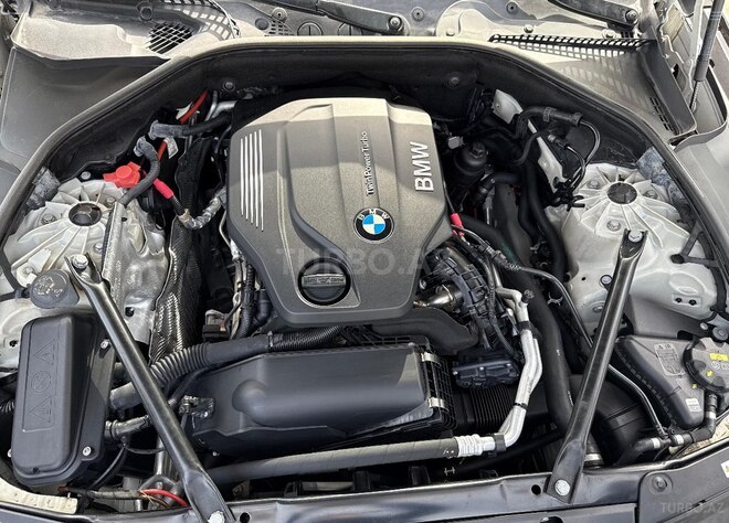 BMW 520 2015, 210,000 km - 2.0 l - Bakı