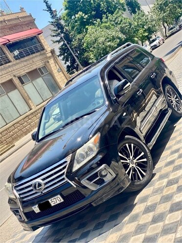 Lexus LX 570-2