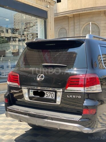 Lexus LX 570-18