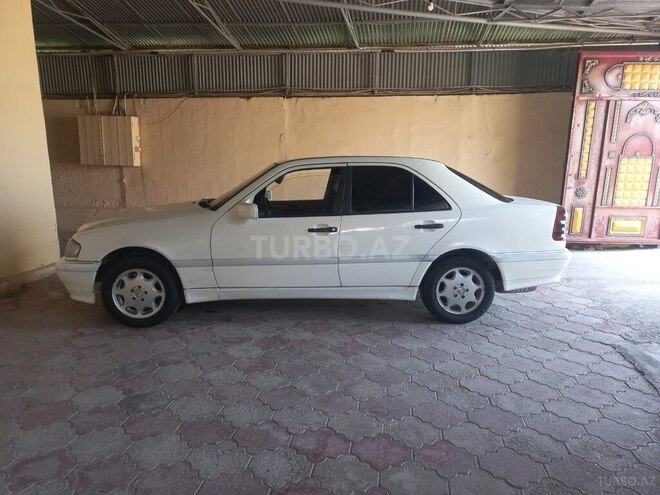 Mercedes C 220 d 1993, 350,000 km - 2.2 л - Sabirabad