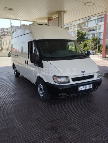 Ford Transit-8