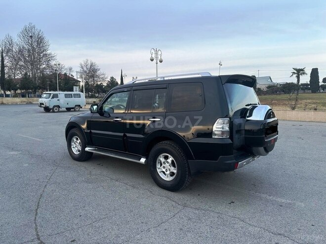 Mitsubishi Pajero 2007, 178,000 km - 3.0 l - Bərdə