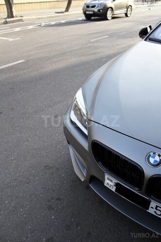 BMW M6 2013, 116,000 km - 4.4 l - Bakı