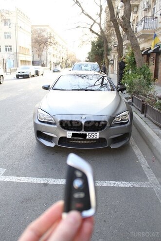 BMW M6 2013, 116,000 km - 4.4 l - Bakı