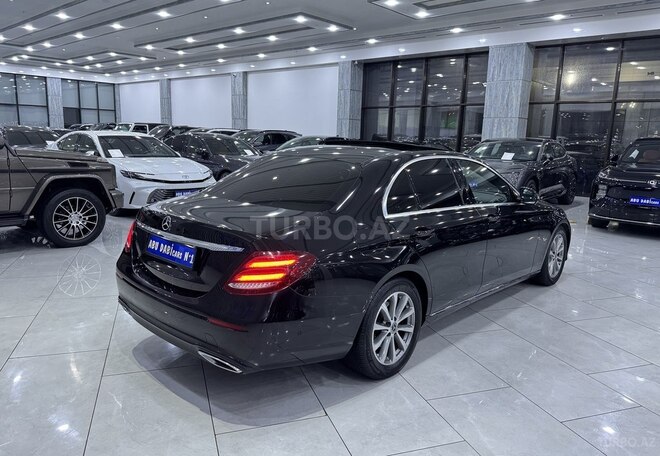 Mercedes E 200 d 2018, 172,500 km - 2.0 l - Bakı