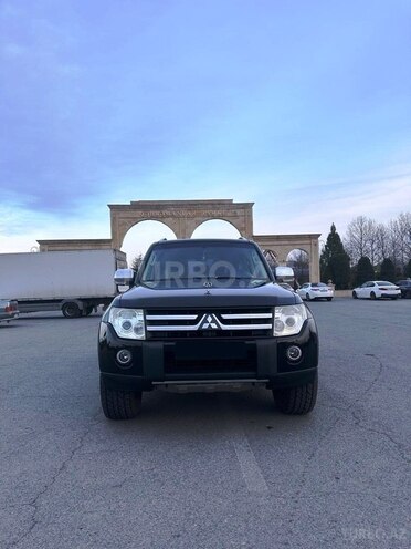 Mitsubishi Pajero 2007, 178,000 km - 3.0 l - Bərdə