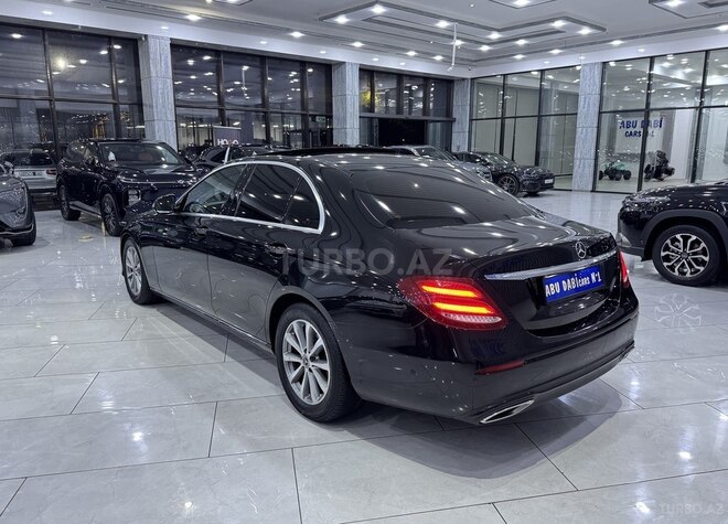Mercedes E 200 d 2018, 172,500 km - 2.0 l - Bakı