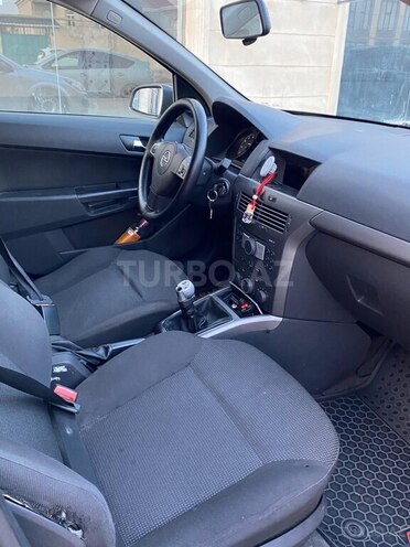 Opel Astra 2004, 310,000 km - 1.4 л - Sumqayıt