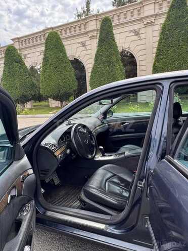 Mercedes E 270 2002, 203,000 km - 2.7 l - Gəncə