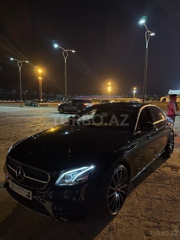Mercedes E 220 d 2017, 182,000 km - 2.0 l - Bakı