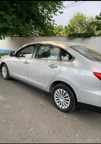 Nissan Almera 2014, 109,000 km - 1.6 l - Göyçay