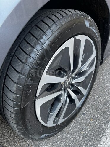 Honda Accord-17