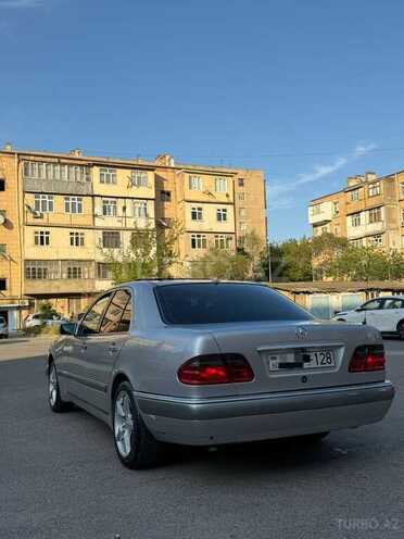 Mercedes E 200 1998, 340,000 km - 2.0 l - Bakı