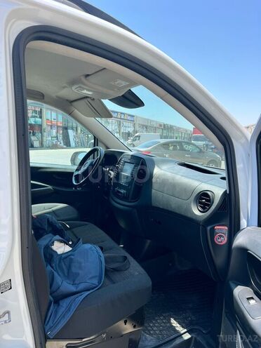 Mercedes Vito 2017, 90,000 km - 2.2 л - Bakı