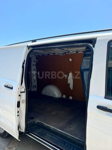 Mercedes Vito 2017, 90,000 km - 2.2 л - Bakı