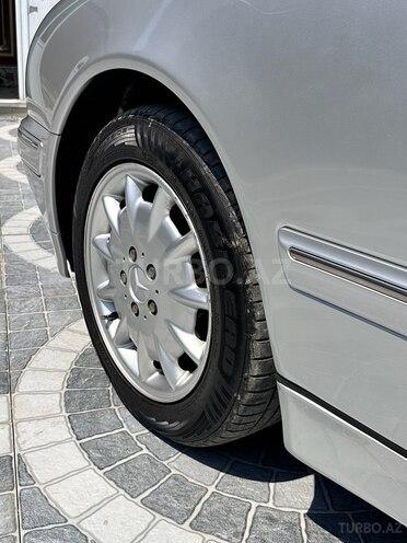 Mercedes E 240 1999, 287,000 km - 2.4 l - Masallı