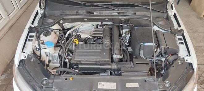 Volkswagen Jetta 2017, 207,000 km - 1.4 l - Bakı