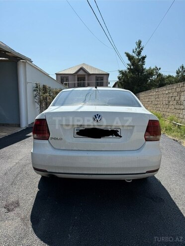 Volkswagen Polo 2018, 150,000 km - 1.6 l - Bakı