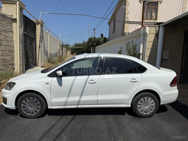 Volkswagen Polo 2018, 150,000 km - 1.6 l - Bakı
