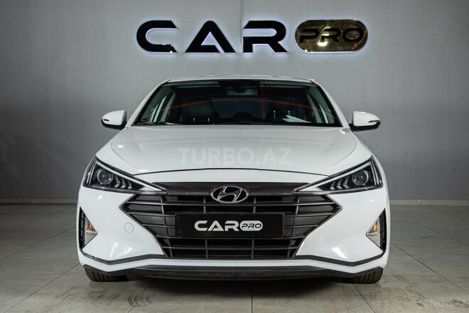 Hyundai Avante-1