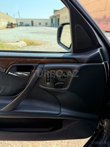 Mercedes E 320 2000, 289,000 km - 3.2 l - Sumqayıt