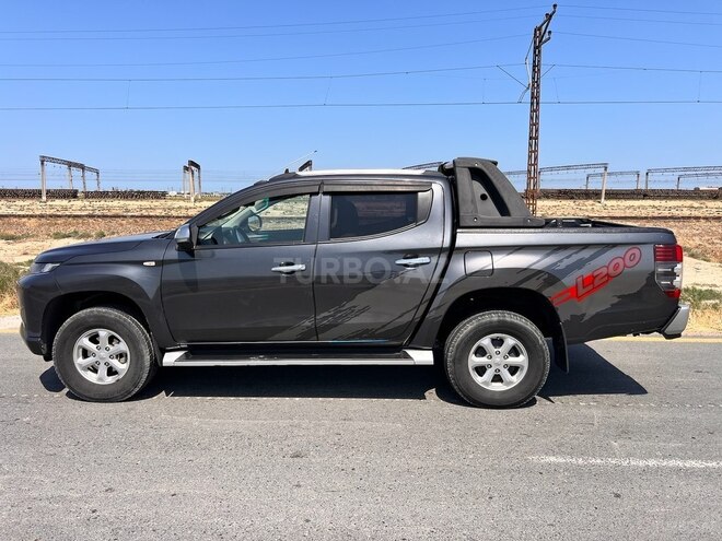 Mitsubishi L200 2022, 248,000 km - 2.5 l - Sumqayıt