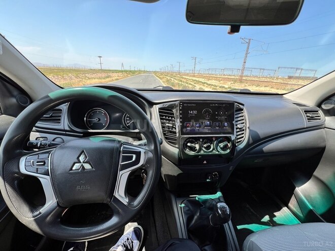 Mitsubishi L200 2022, 248,000 km - 2.5 l - Sumqayıt