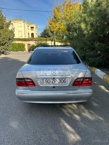 Mercedes E 220 d 2001, 467,358 km - 2.2 l - Bakı