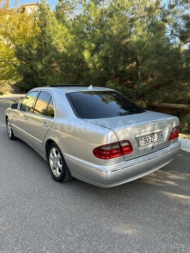 Mercedes E 220 d 2001, 467,358 km - 2.2 l - Bakı