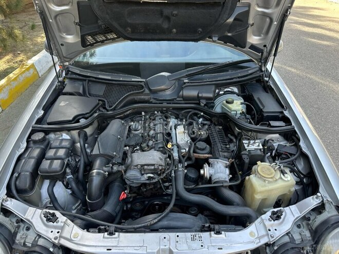 Mercedes E 220 d 2001, 467,358 km - 2.2 l - Bakı