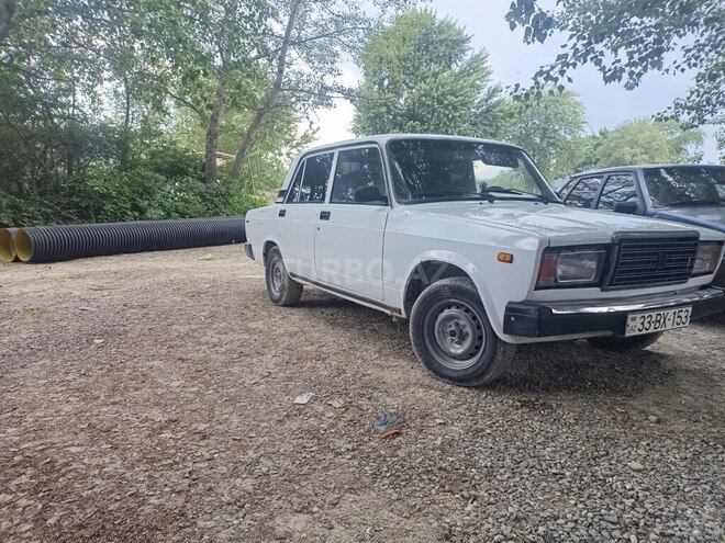LADA (VAZ) 2107 2000, 95,000 km - 1.6 l - Quba