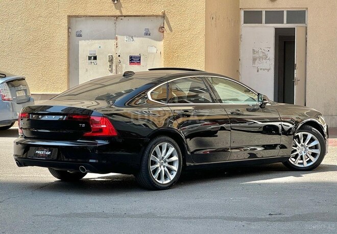 Volvo S90 2018, 132,000 km - 2.0 l - Bakı