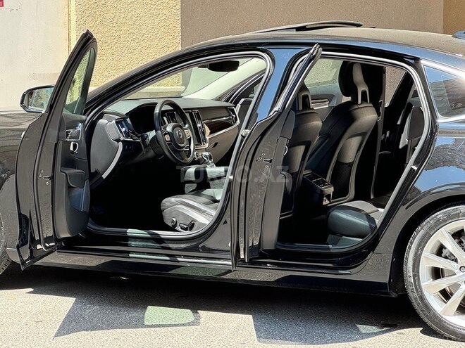 Volvo S90 2018, 132,000 km - 2.0 l - Bakı