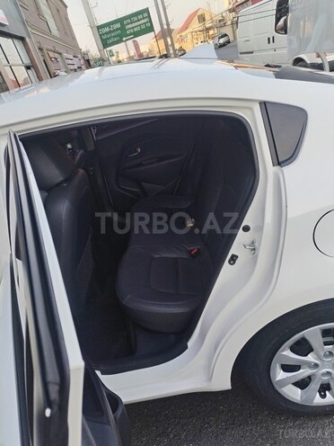 Kia Rio 2016, 99,000 km - 1.6 l - Bakı