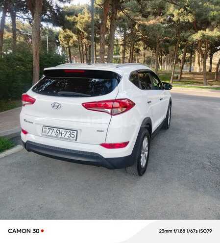 Hyundai Tucson-5