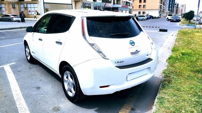 Nissan Leaf 2012, 121,000 km - 0.0 л - Bakı